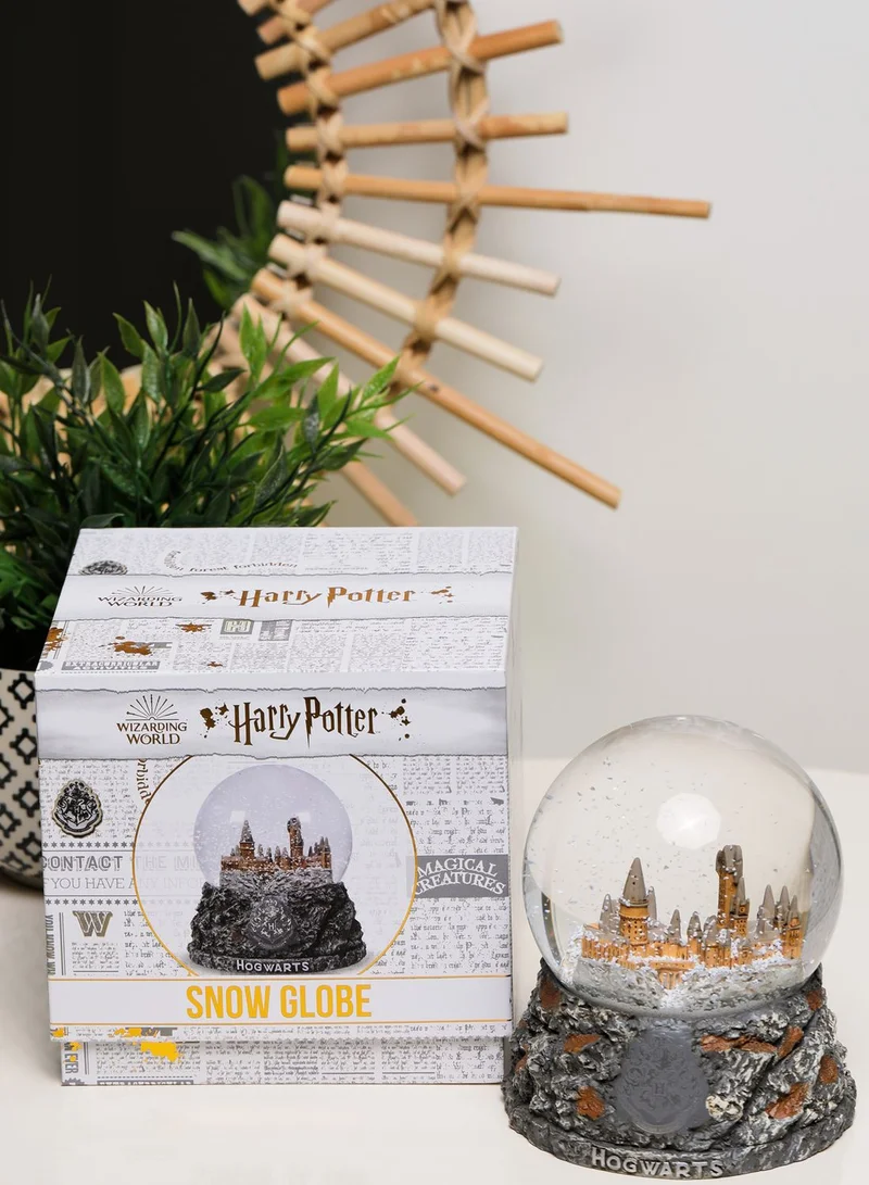 Half Moon Bay Harry Potter Hogwarts Snow Globe
