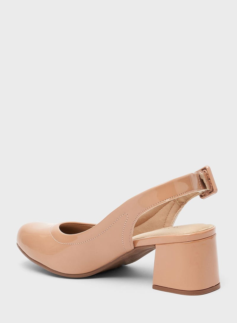 Billie Pumps