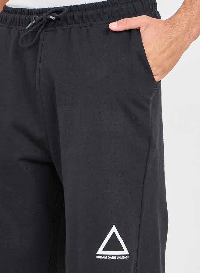 Styli Active Eco Earth Graphic Hem Printed Oversized Shorts - Image 3