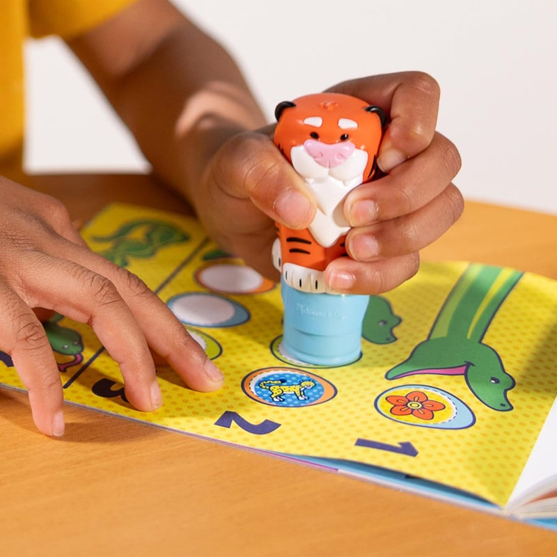 Melissa & Doug ستكر واو! 24 صفحة لوحة نشاط وطابع استكر، 300 استكر، لعبة فيدجيت رقمية قابلة للجمع للفنون والحرف - نمر - Image 2
