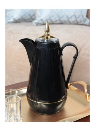 أسود