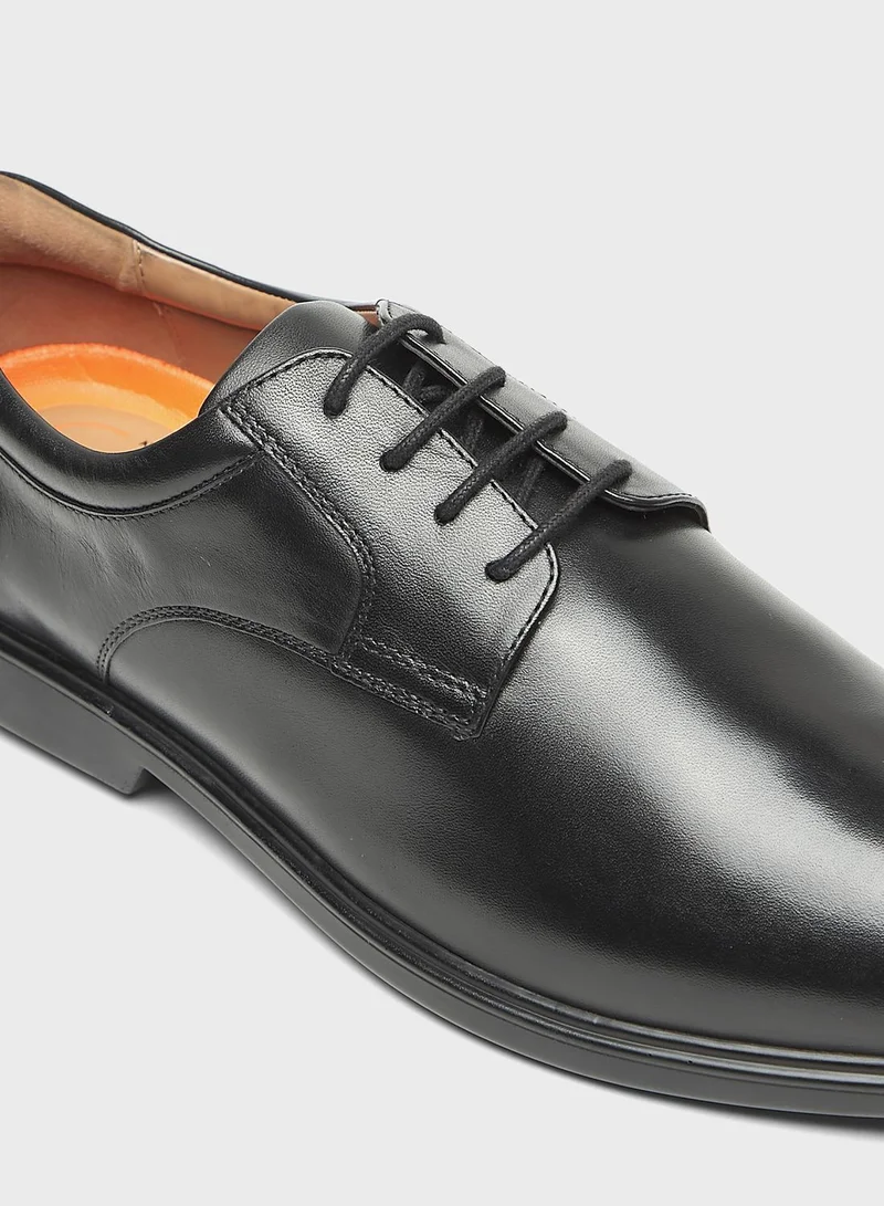 Le Confort Formal Comfort Lace Ups