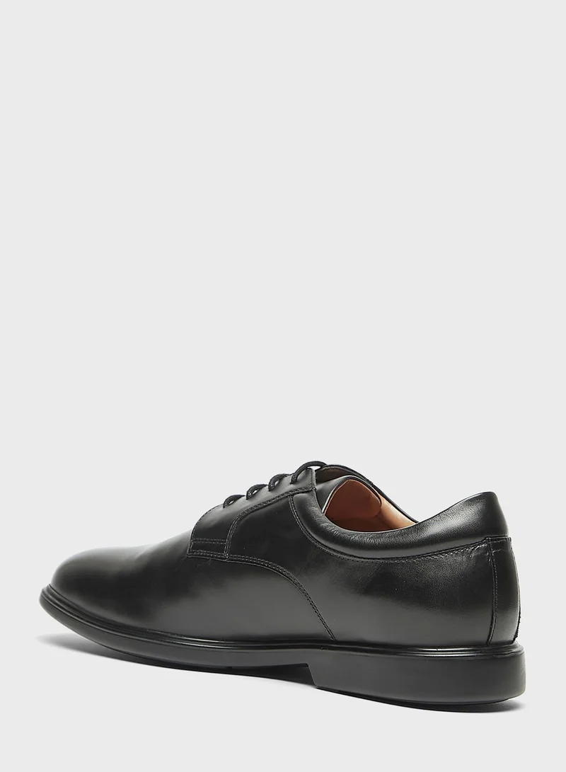Le Confort Formal Comfort Lace Ups