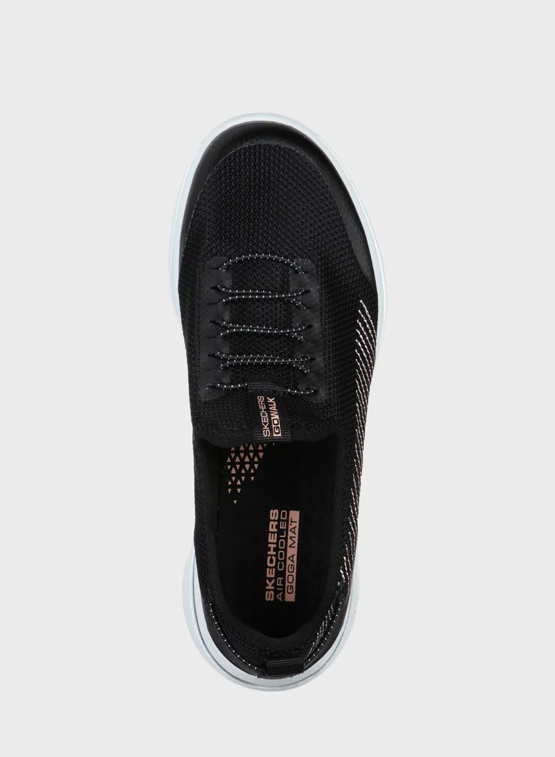 SKECHERS Go Walk 5