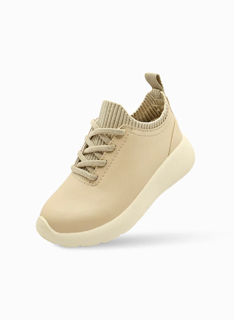 دوا زو لو مدرب كلاسيكي بأكمام قصيرة