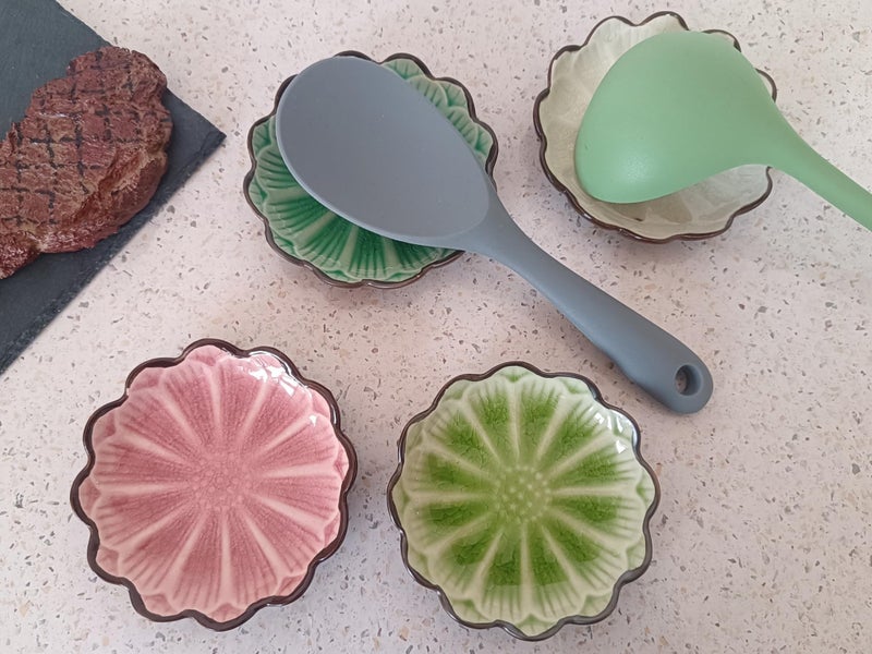 TOPYOKK Ceramic Spoon Rest for Stove Top, Flower Cute Spoon Rest for Kitchen Counter, Cooking Spoon Holder for Kitchen Counter, Utensil Rest Spatula Rest Ladle Holder Tong Rest, 1 PC (Cracks Deco, Pink) - Image 2