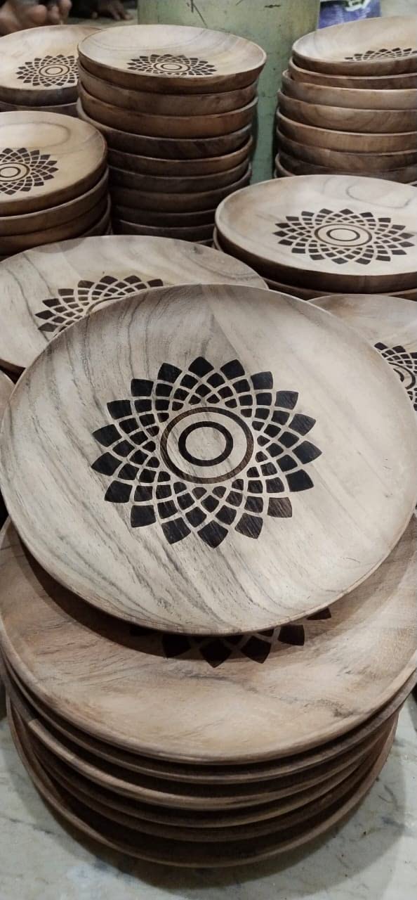 Masterarts Master Arts Wooden Plates, Snacks Plates, Dry Fruit Serving Plate, Dinner Plate, Platter Serve Tray, Round Tray for Serving Snacks ( Size 5 & 7 Inches ) Acacia Wood - Image 2