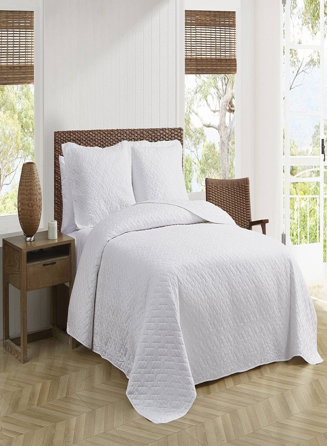 Tommy Bahama - Queen Quilt Set, Soft Bedding with Matching Shams, Comfy Bedspread, Beach Bedding Set for All Seasons (Chevron White, Queen) - Image 1