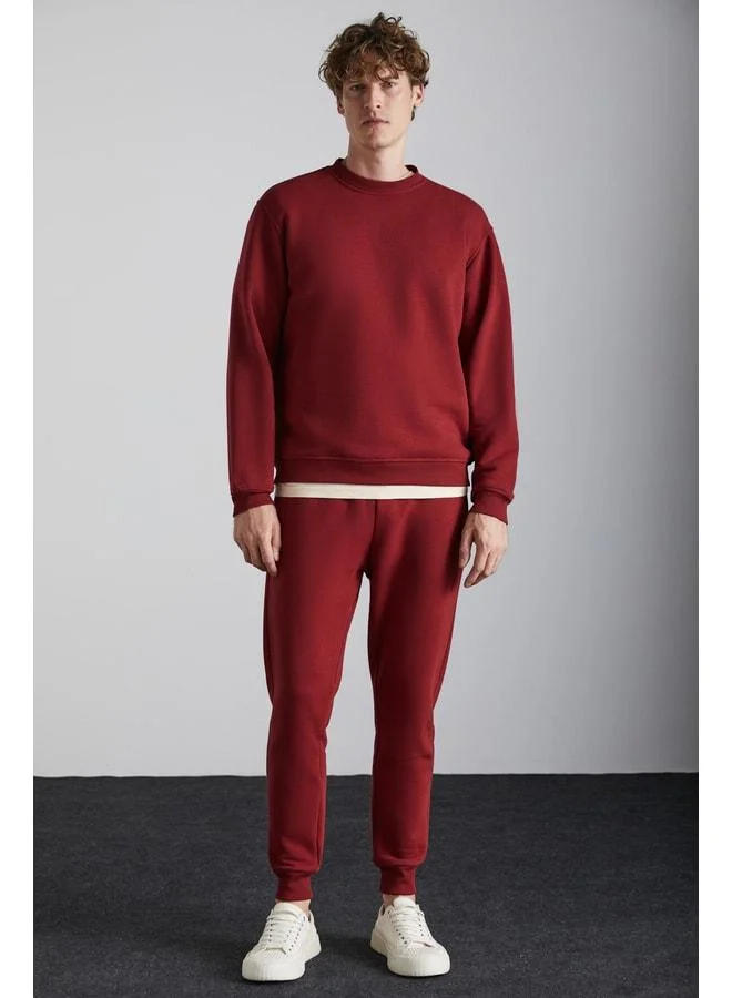 GRIMELANGE TRAVIS Men's Organic Fabric Soft Regular Fit Round-Collared Burgundy Sweatshirt.