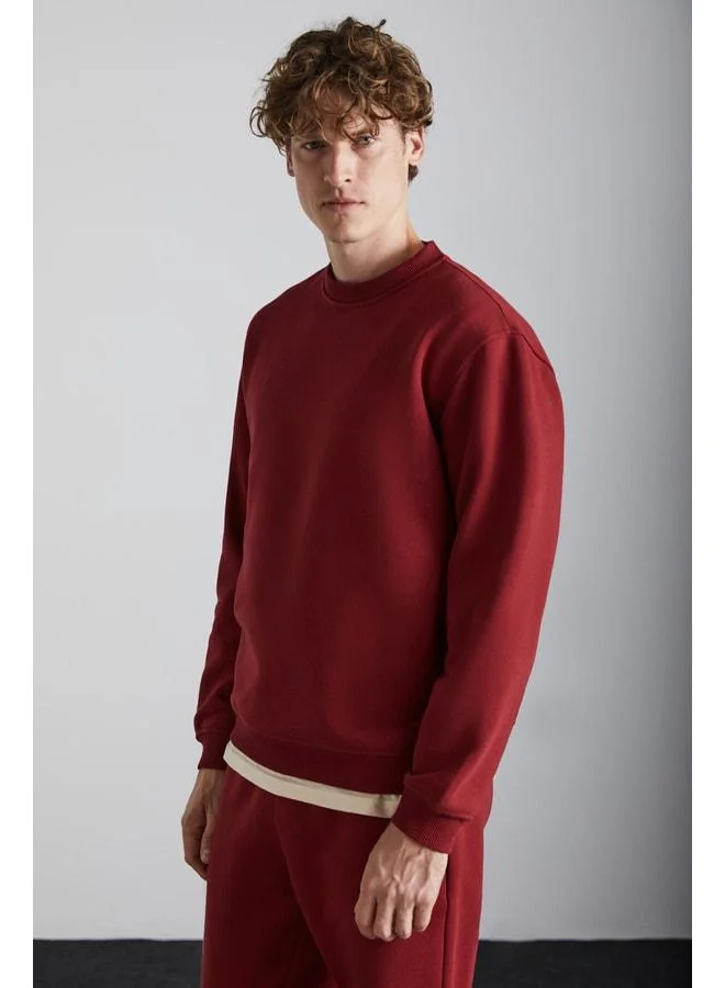 GRIMELANGE TRAVIS Men's Organic Fabric Soft Regular Fit Round-Collared Burgundy Sweatshirt.