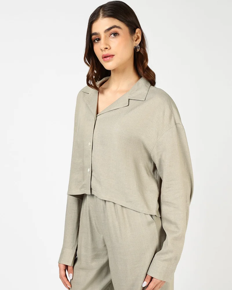 بيواكوف Women's Sage Green Crop Shirt