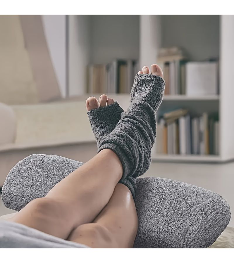 وسادة نصف ساق متعددة الاستخدامات باللون البيج لدعم الظهر والخصر للمكتب والكرسي والأريكة - Image 3