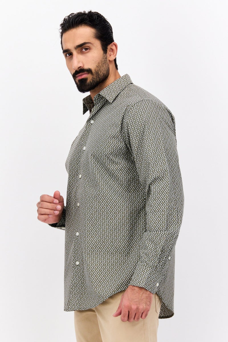 Van Heusen قميص رجالي بأكمام طويلة وقصة عادية مزخرف بألوان متعددة - Image 2