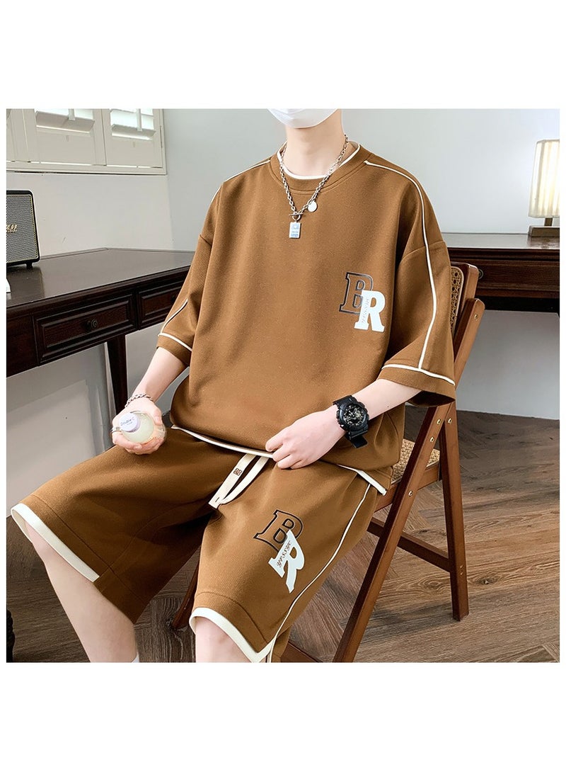 Fashionable Men's Printed Casual Short Sleeved Sports Suit  - Image 2
