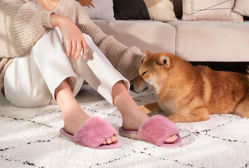 COFACE Womens Slides Fuzzy House Slippers for Women Open Toe Fluff Slippers With Arch Support Plantar Fasciitis Orthotic Slippers Women House Shoes Indoor Size 9 - Image 3