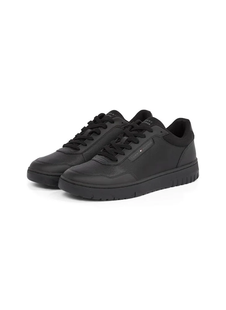 تومي هيلفيغر Lace Up Low Top Sneakers