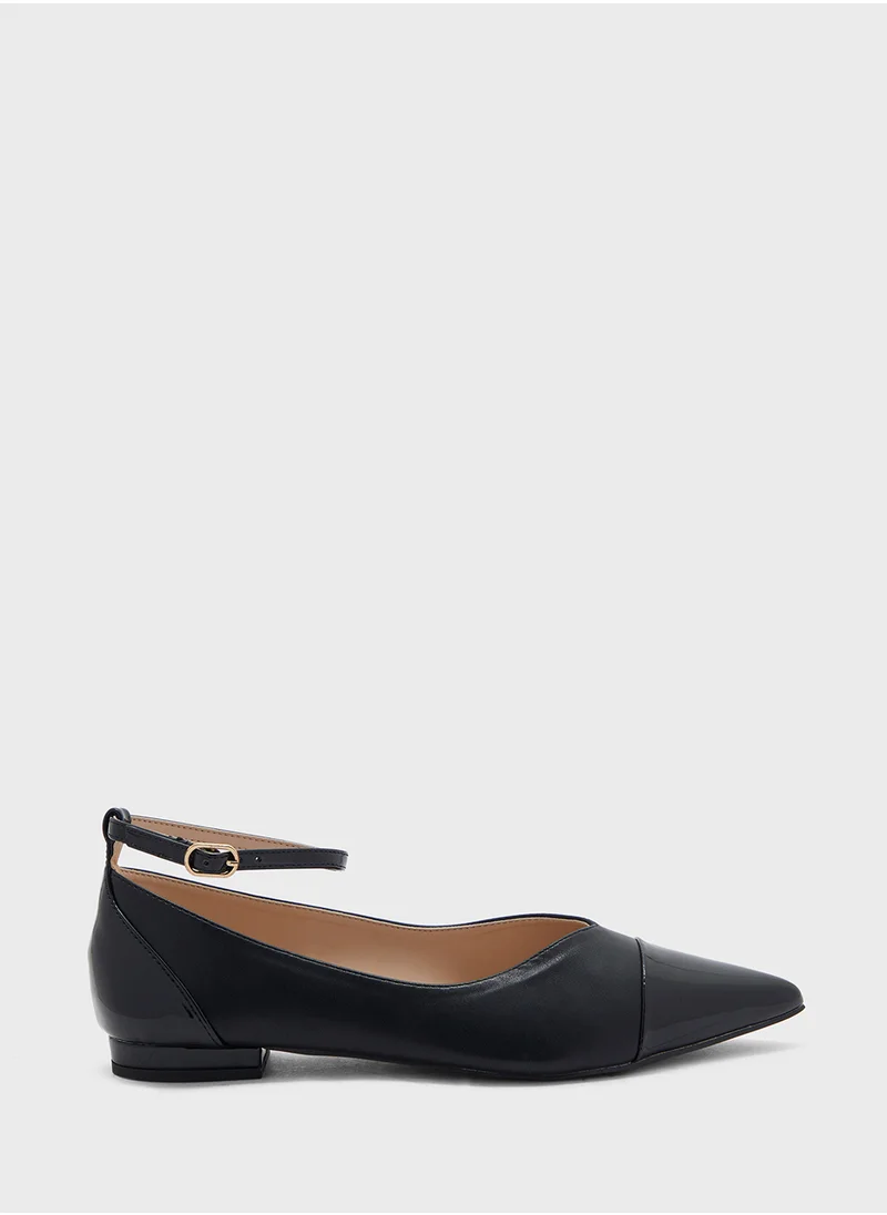 ايلا Pointy Toe Ankle Strap Flat Shoe