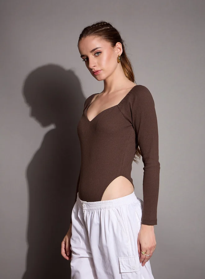 SASSAFRAS Ribbed Sweetheart Neck Bodysuit