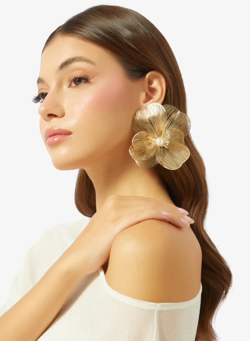 Ella Gold Gold Asymmetrical Floral Statement Earrings for Women | Best Price UAE