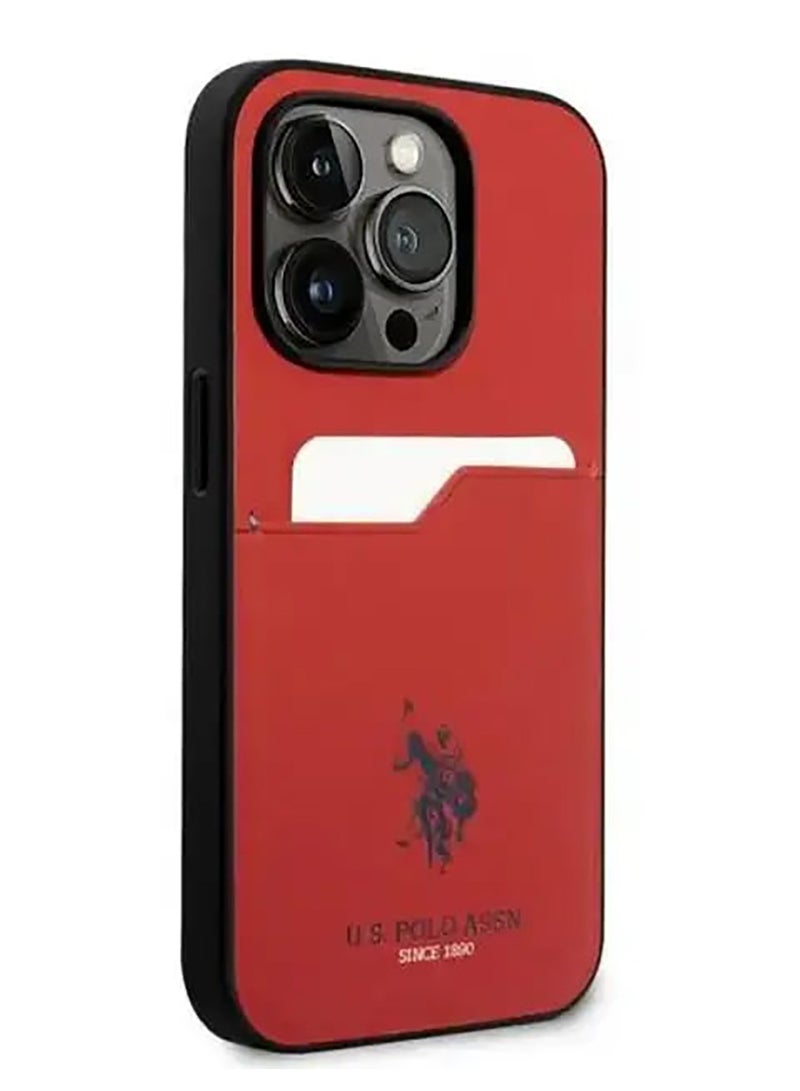 يو اس بولو حافظة صلبة بفتحة بطاقة PU لهاتف آيفون 15 برو ماكس - أحمر - Image 4