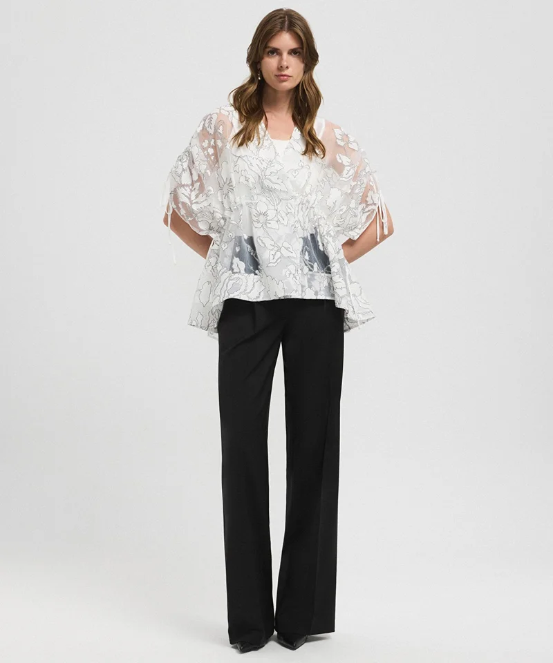 ابيكول Jacquard Blouse with Puff Sleeves
