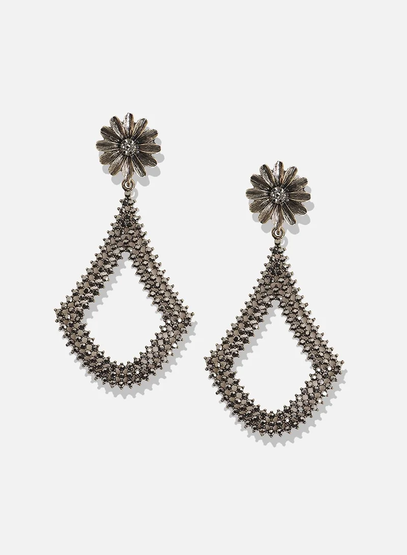 SOHI Daisy Intricate Anchor Artificial Drop Earring Jewellery