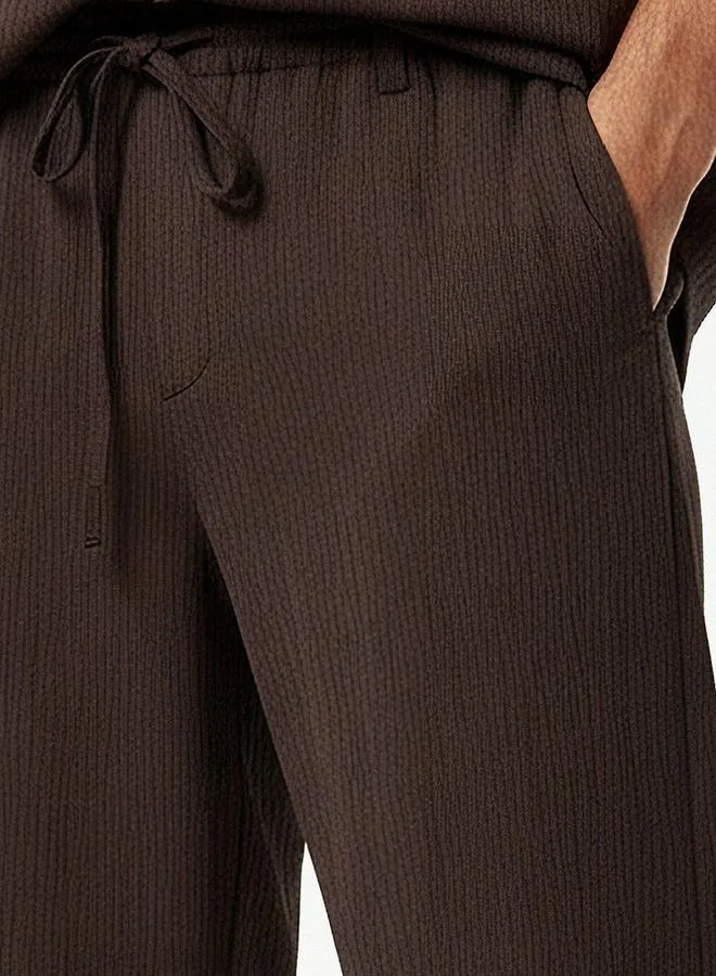 Iconic Iconic Men Regular Fit Crinkled Casual Pants
