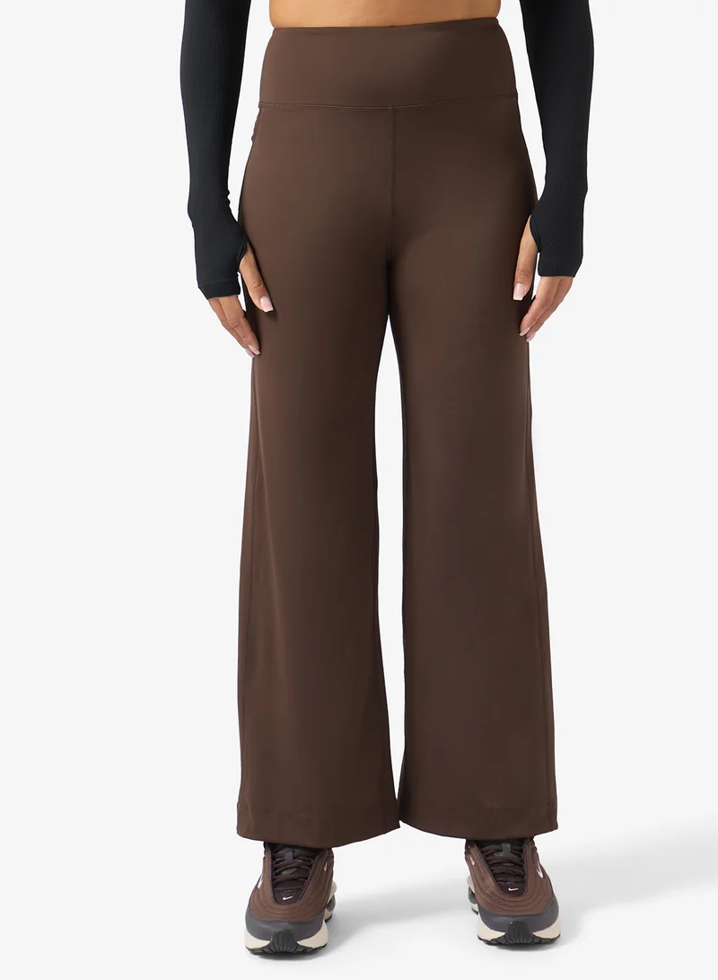 Frwd Mid Rise Straight Fit Athletic Pants