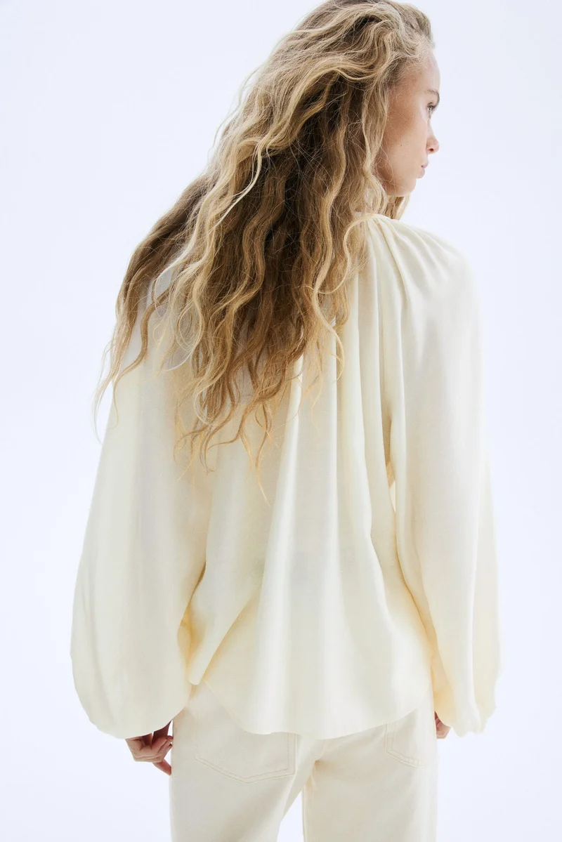 اتش اند ام بلوزة فضفاضة