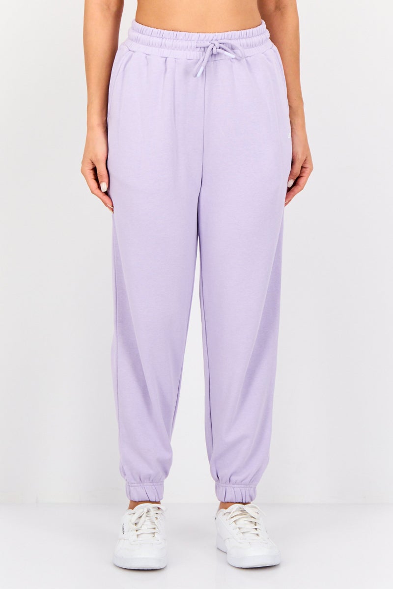 Levi's سروال جوجر عادي للنساء بشعار العلامة التجارية، لافندر - Image 1