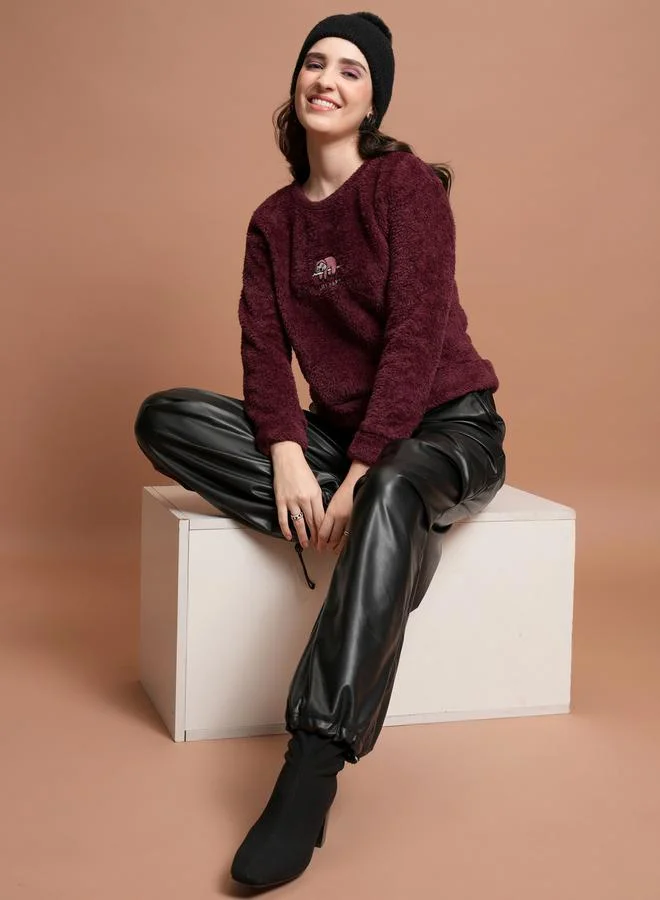 Tokyo Talkies Tokyo Talkies Embroidered Round Neck Sweatshirt