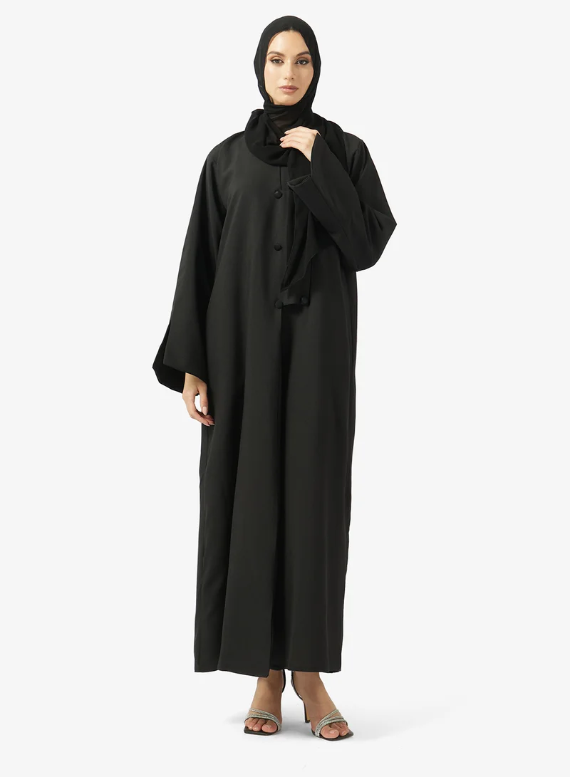 Button Detailed V Neck Abaya