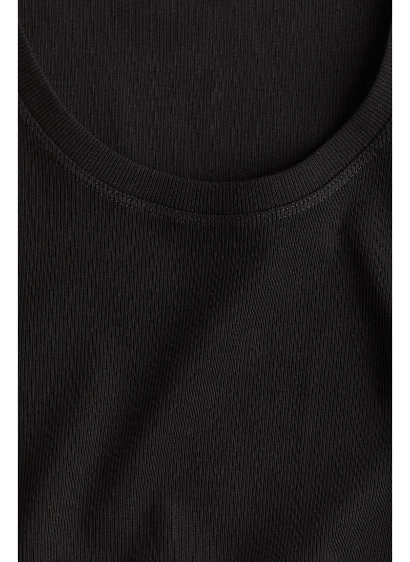 H&M Cropped ribbed vest top
