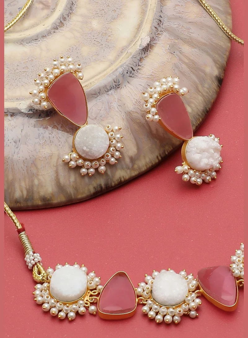 SOHI Gold Plated Designer Stone Necklace and Earring Set