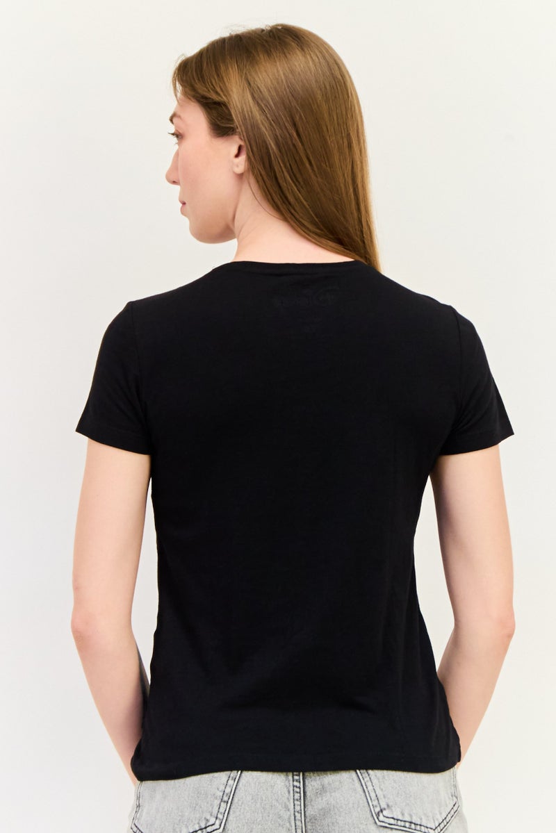 ONLY Women Crew Neck Short Sleeves Graphic Print T-Shirt, Black - Image 4