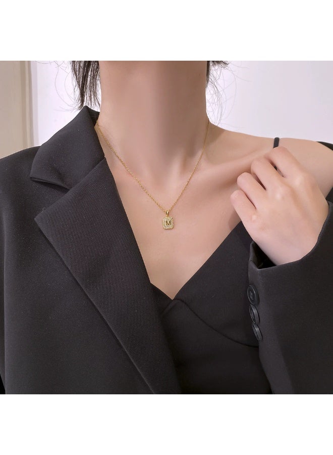 Goolsky قلادة حرف M من الفولاذ التيتانيوم - تصميم مرصع بالزركون الدقيق، مجوهرات حرف م مخصصة، ارتداء يومي/بيان أزياء، غير متلاشي - Image 5