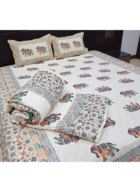 Hand Block Double Bed Bedding Set Set of 4 pcs 1 Bedsheet 2 Pillow Cover 1 Double Quilt Block Printing with Stylish Design Bedding Set for Wedding Gift and Home Decor
