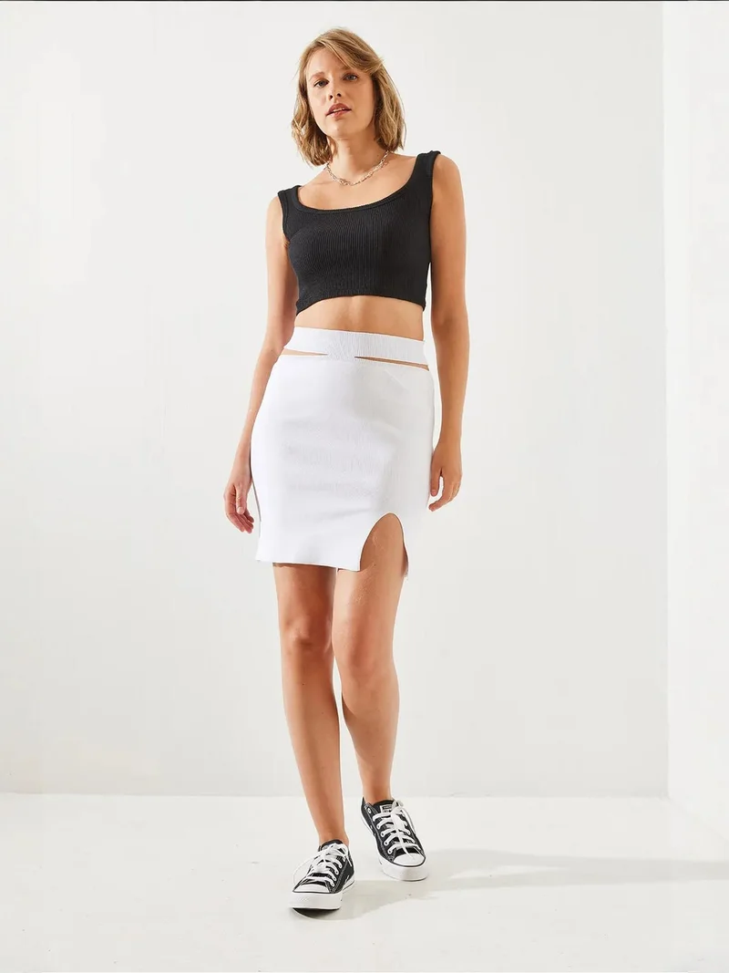 Bianco Lucci LUCCI High Waist Crepe Mini Skirt with Slit