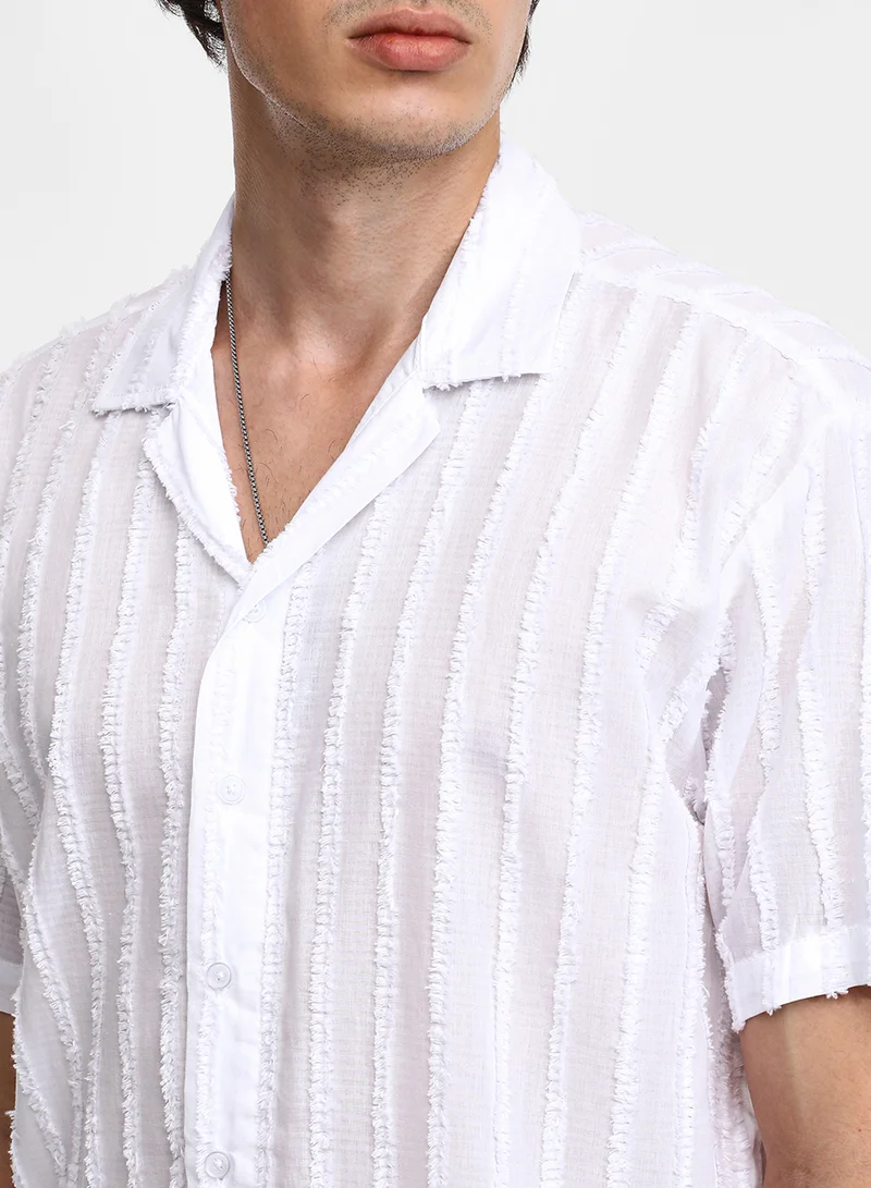 Campus Sutra Men's Chalk White Texture-Lined Shirt