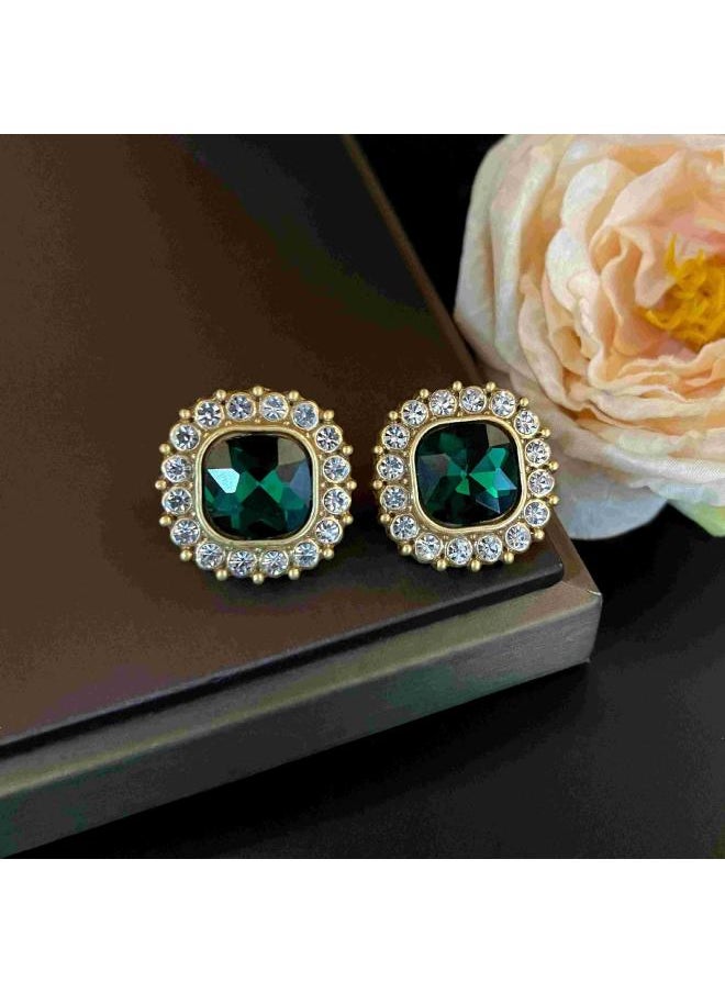 نيبمينينت European And American Heavy Industry High-grade Diamond Embossed Earrings Retro Temperament Green Facet Rhine Stone Ear Pat 