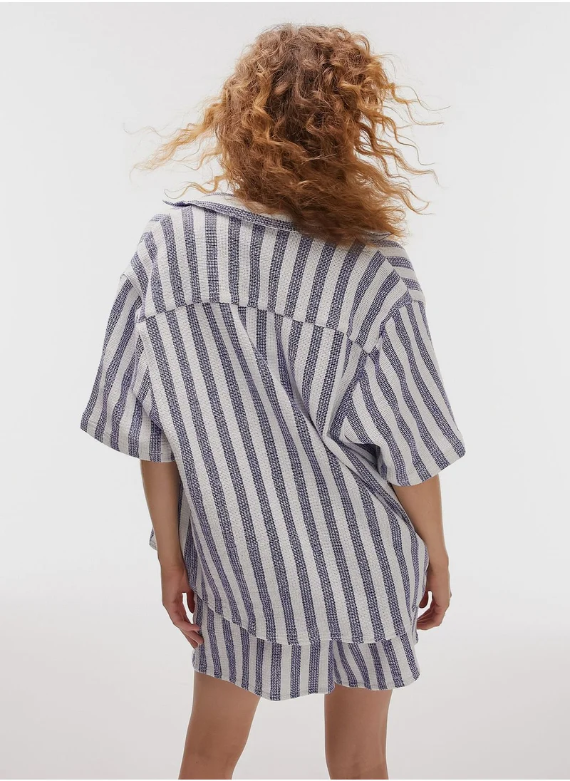 TOPSHOP Striped Button Down Shirt