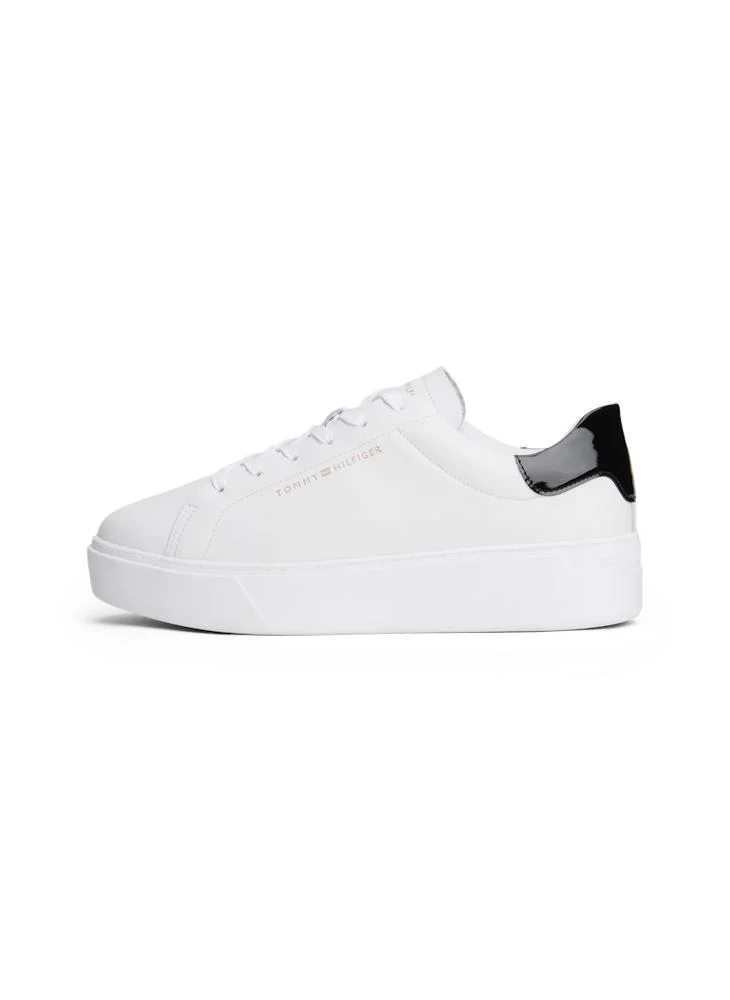 تومي هيلفيغر Leather Contrast Heel Platform Trainers