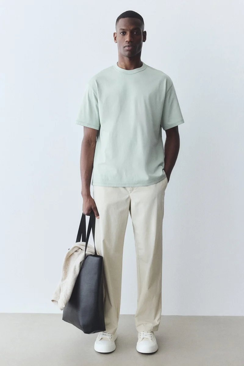 اتش اند ام تي-شيرت بقصّة مريحة من نسيج كول ماكس