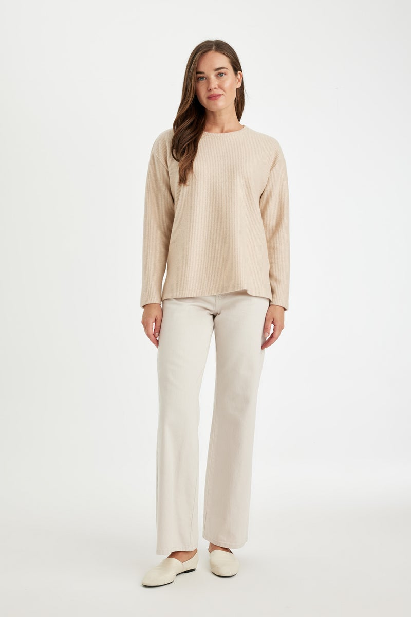 DeFacto Woman Relax Fit Crew Neck Ribbed Camisole Basic Sweatshirt - Image 2