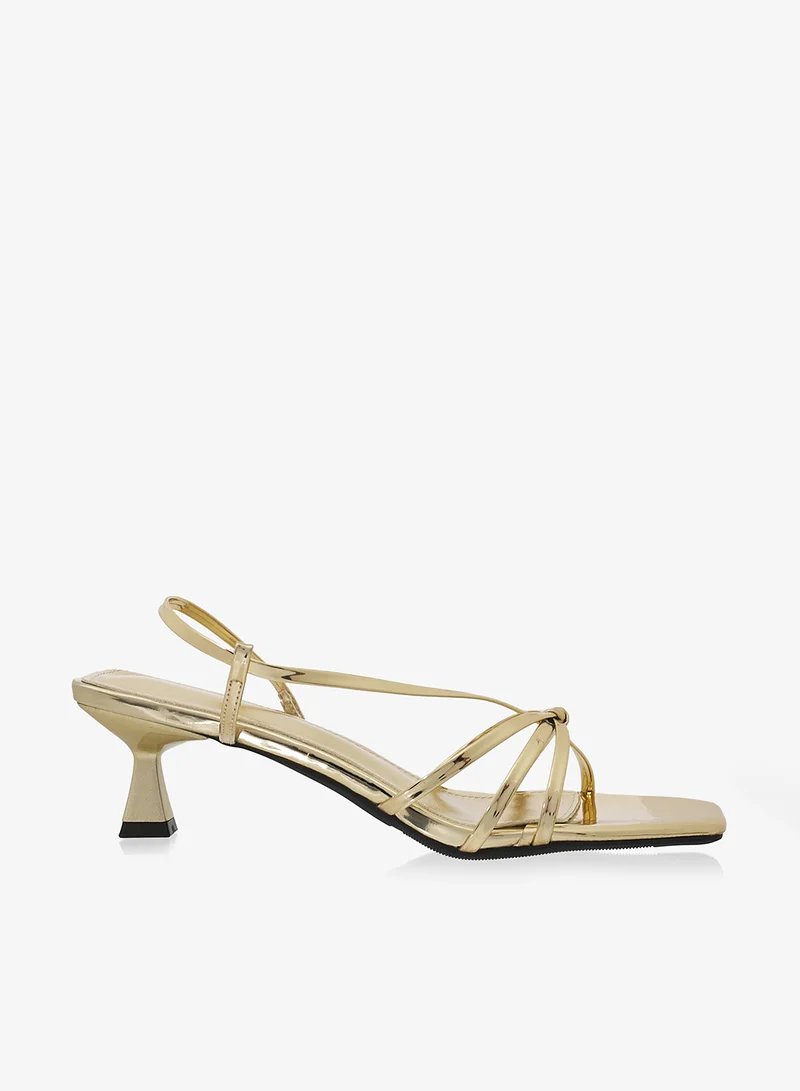 heeled_sandals