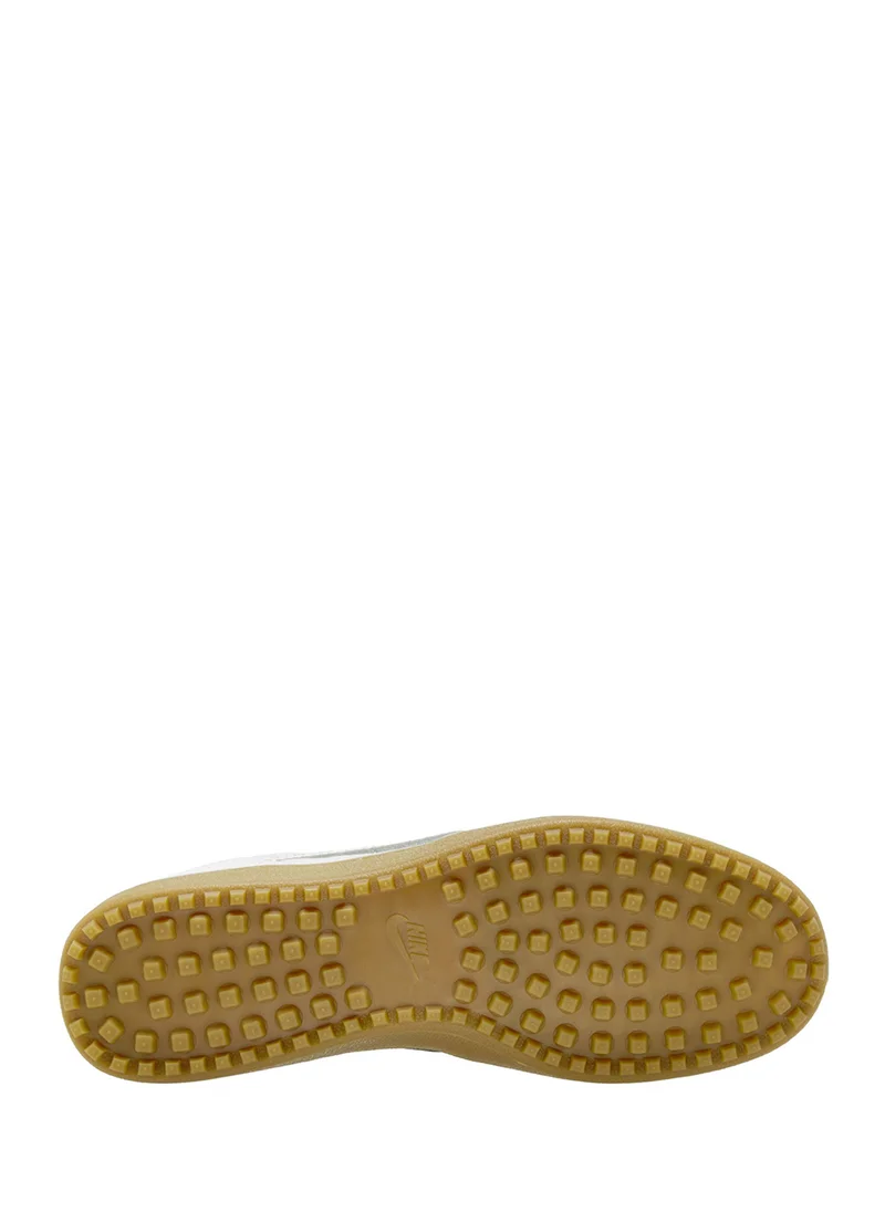 Nike Field General