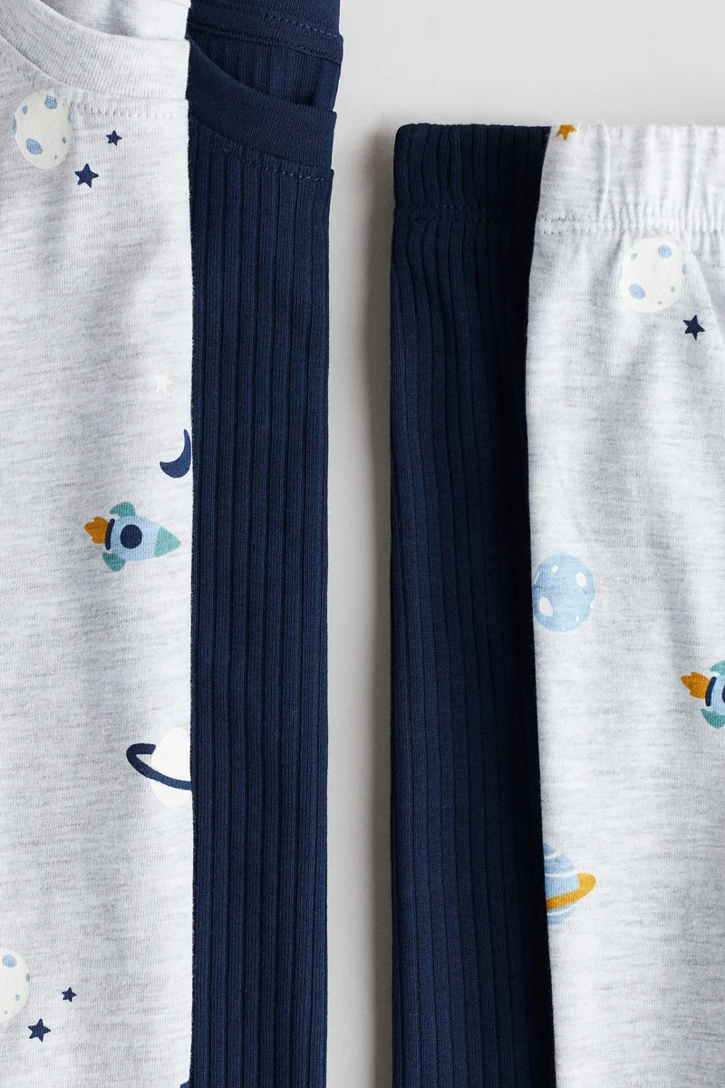 اتش اند ام بيجاما قطنية بطبعة مميزة - عبوة من 2