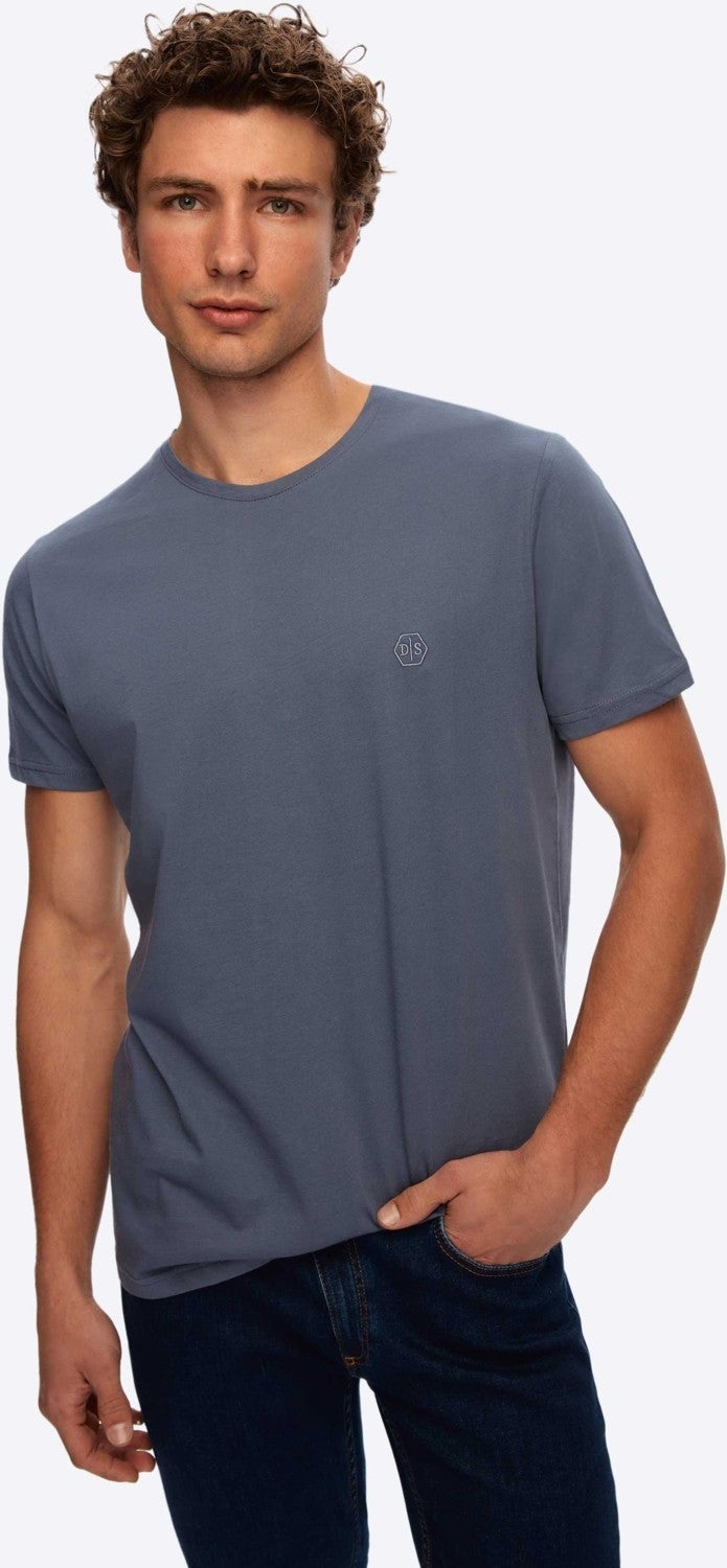D'S DAMAT Regular Fit Smoke Plain T-Shirt - Image 3