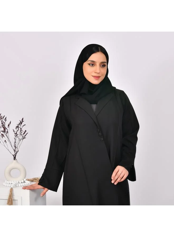 عبايات حوراء عباية مفتوحة باللون الاسود مع ازرار زينة على العباية و الأكمام