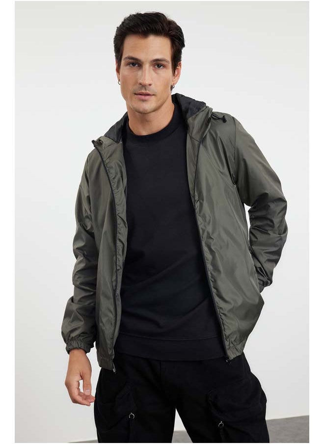 trendyol Khaki Regular Fit Hooded Seasonal Jacket Raincoat Windbreaker Coat TMNAW25MO00026  - Image 4